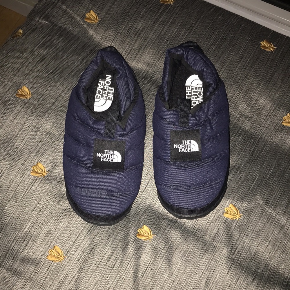 The North Face Women’s slippers